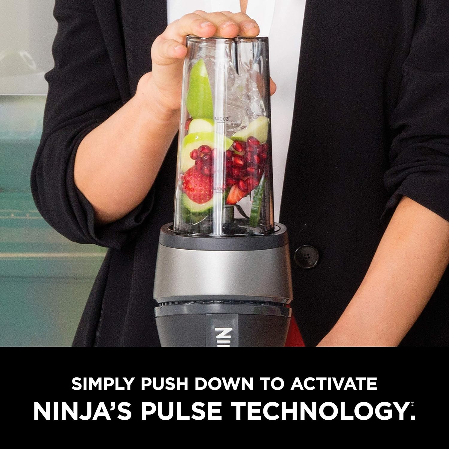Ninja Personal Blender for Shakes, Smoothies, Food Prep, and Frozen Blending with 700-Watt Base and (2) 16-Ounce Cups with Spout Lids (QB3001SS), Black - Image 3